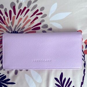 LONGCHAMP LE FOULONNE CONTINENTAL WALLET IN LILAC